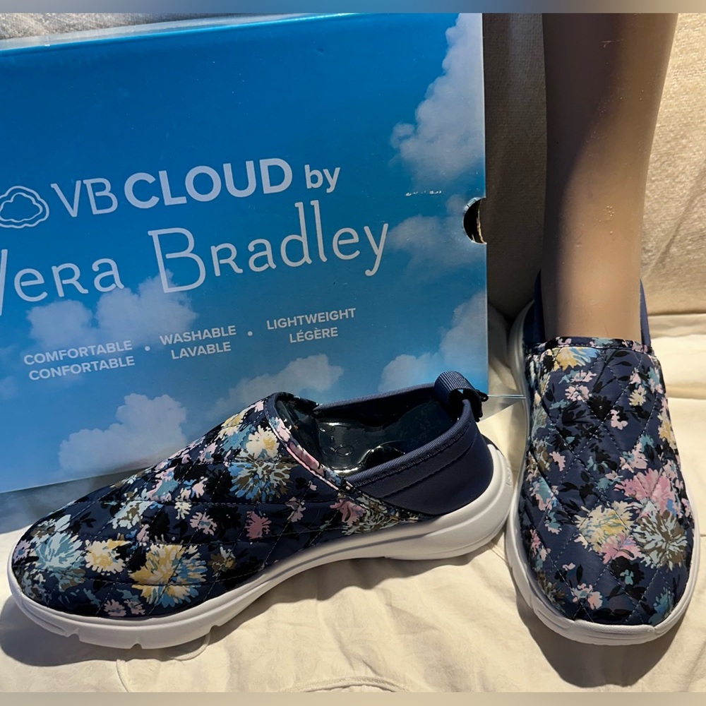 VERA BRADLEY CLOUD CHRYSANTHEMUM CRUSH SLIP-ON SHOES